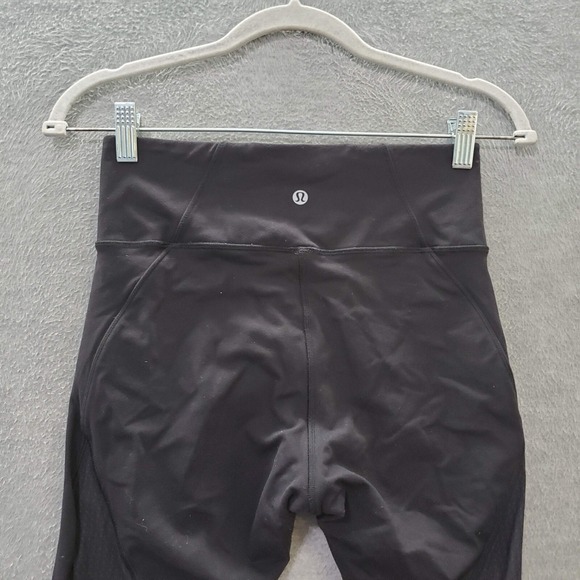 Lululemon Women‎ Activewear Pants 6 Black Mesh Panel Capri 21" - Picture 5 of 9